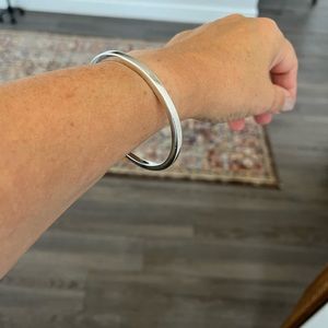 Sterling silver bangle
